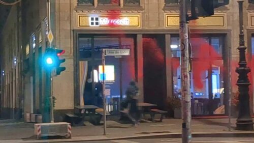 Direct Action: Attack on Microsoft-Offices in Berlin/Germany